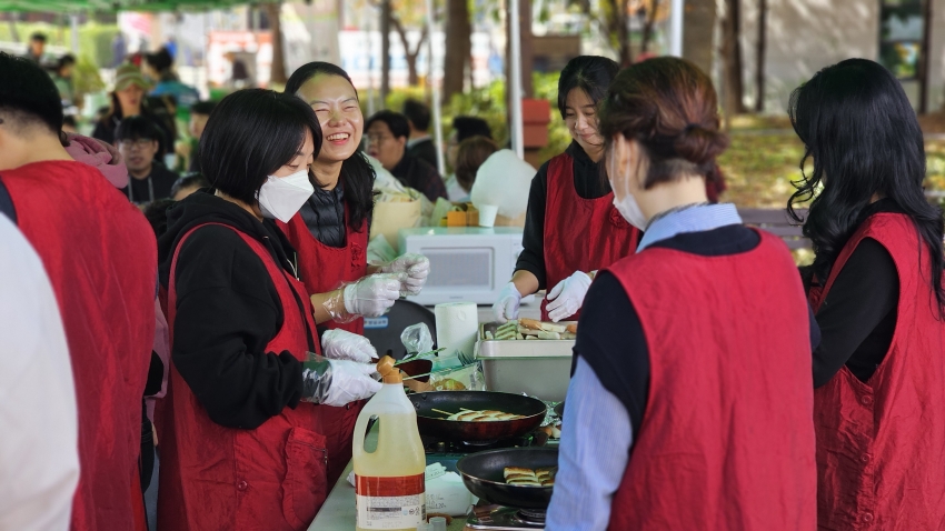 084295af5ad83967650a8d3ca32ad8bf_1761993046_7.jpg 084295af5ad83967650a8d3ca32ad8bf_1761993046_7.jpg